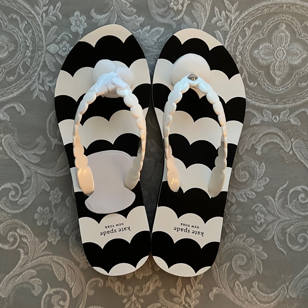 Kate spade flip flops